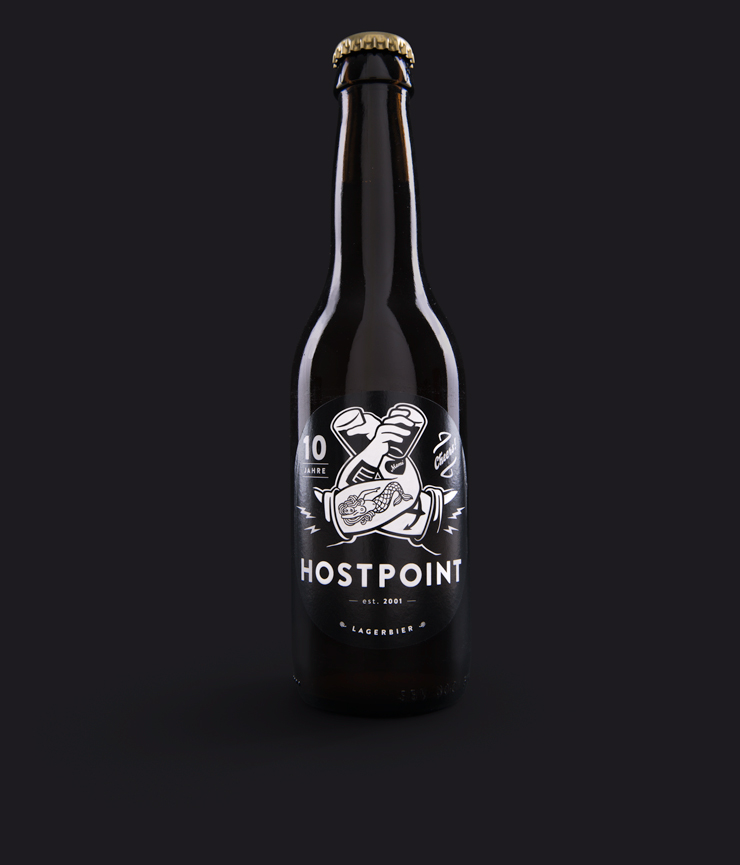 Produktbild Bierflasche mit schwarz weissem Label
